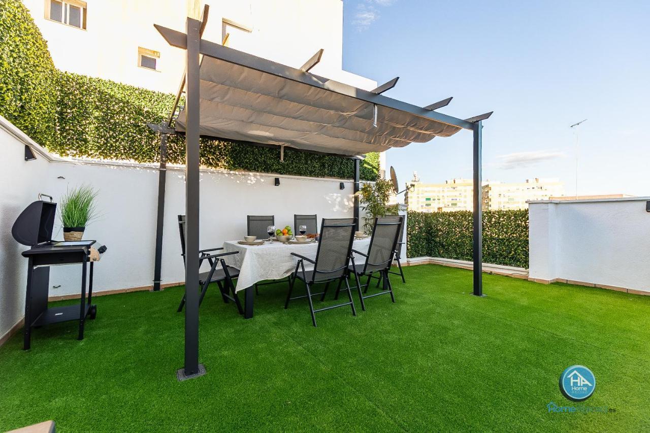 Paseo De La Salud Apartment Malaga Exterior photo